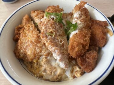 「かつや」のカツ丼