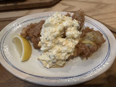 昼食は「キッチン よい一日」で