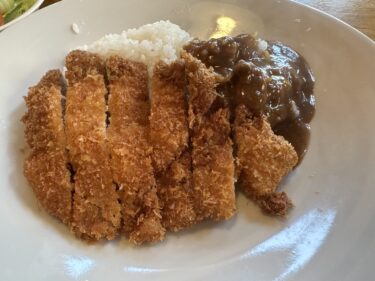 コックドールのカツカレー