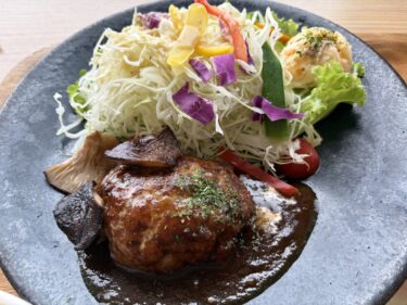 あいさいキッチンでランチ