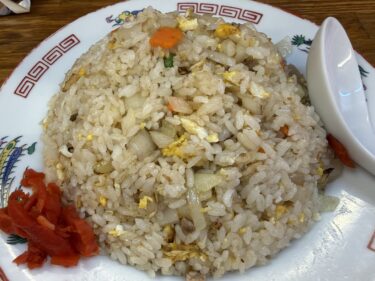 ひと月ぶりに蓬莱での一人飯