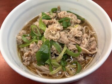 福助の「肉そば」と「千石いなり」