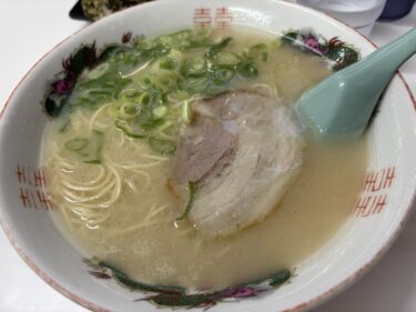 「18 いっぱちラーメン 大土居店」でお昼
